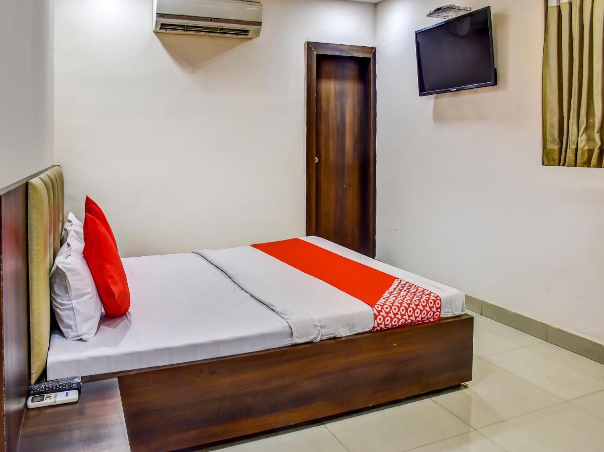 Oyo 78471 Hotel Platinum บิลาสปูร์ ภายนอก รูปภาพ