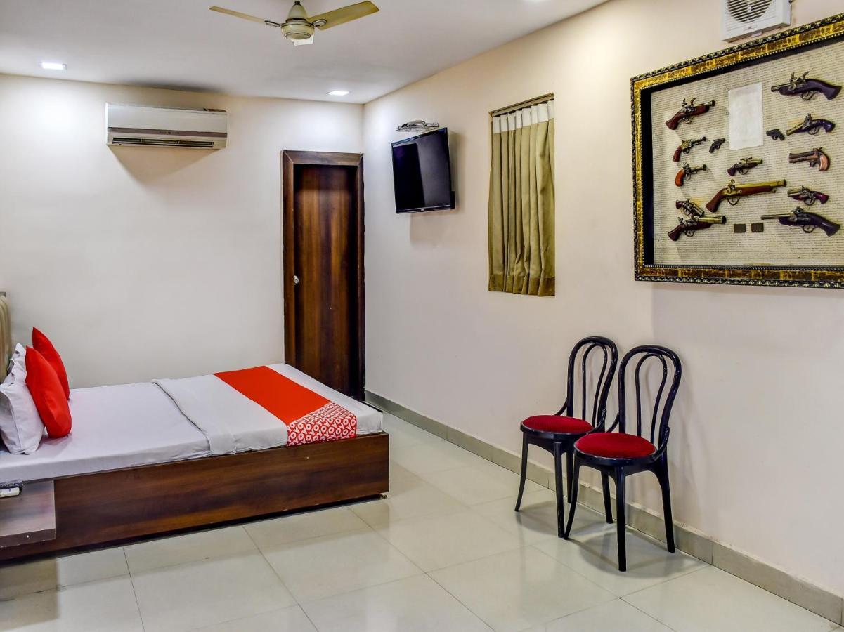 Oyo 78471 Hotel Platinum บิลาสปูร์ ภายนอก รูปภาพ